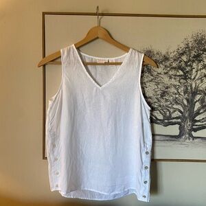 Isaac Mizrahi 100% Linen Tank with Button Sides